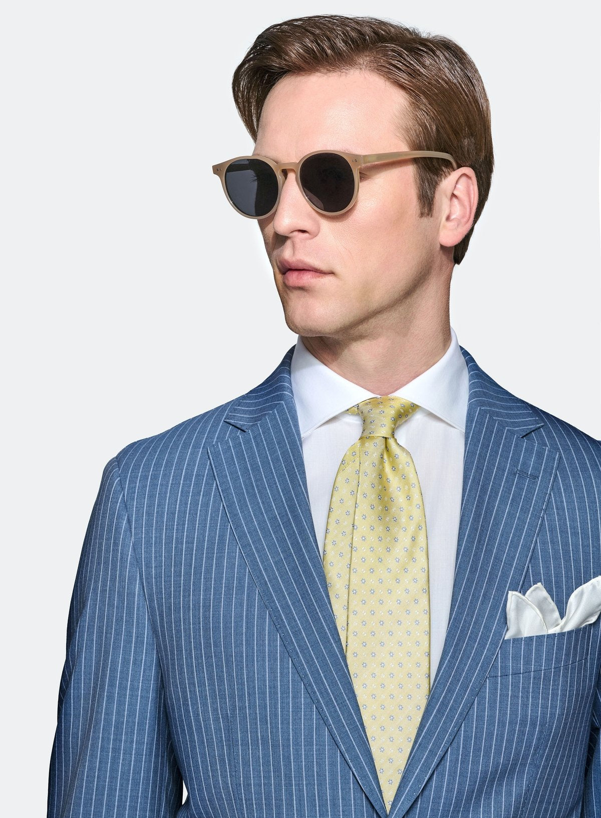 Abito gessato in pura lana