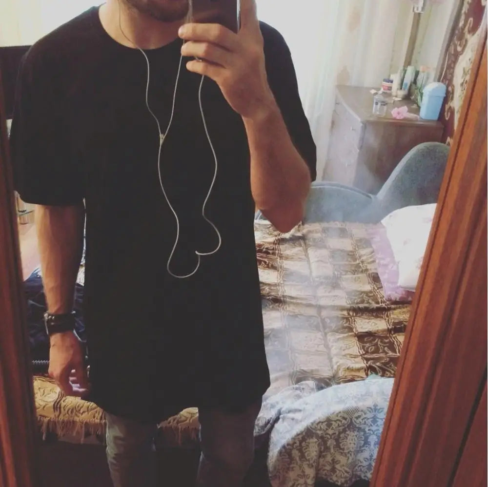 Maglietta lunga a maniche corte uomo