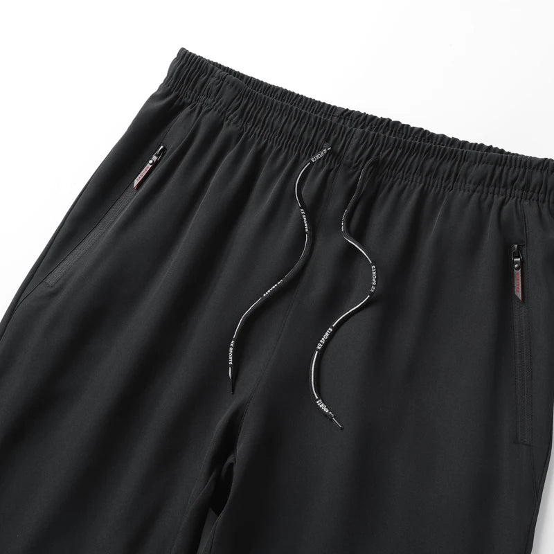 Pantaloni casual, spotivi da uomo