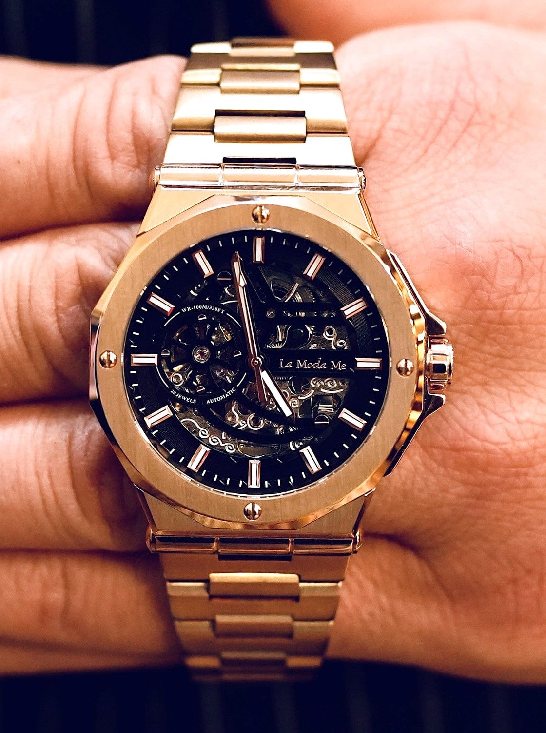 Rubros Jewel Gold Watch - Luxury Gold Timepiece